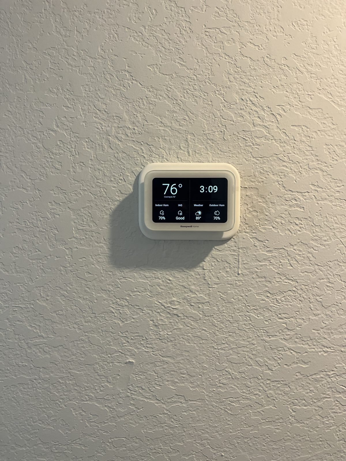 Honeywell S1200, installed for a remodel. WiFi, app control, remote sensors.